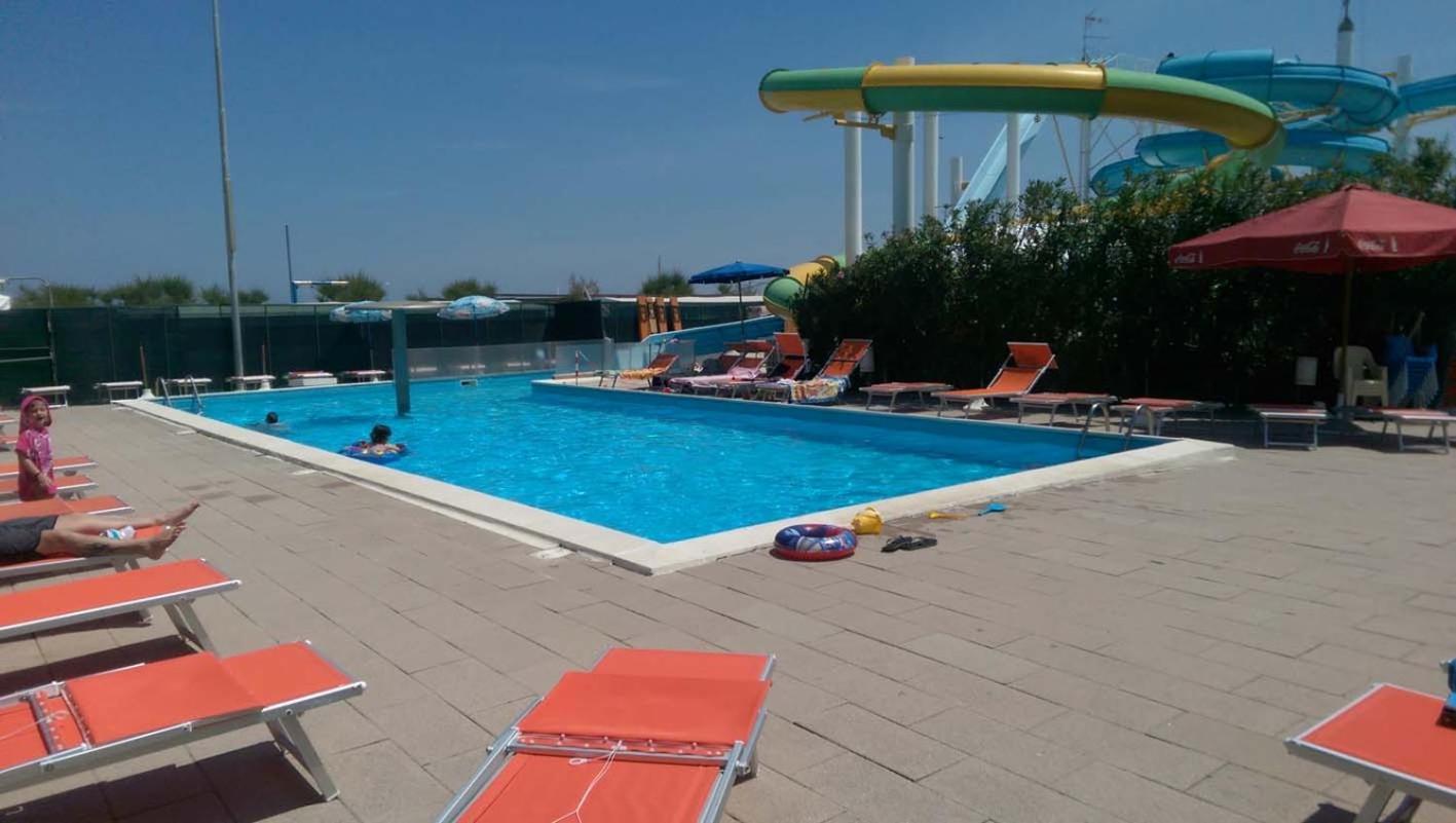 Hotel L&V Rimini Extérieur photo