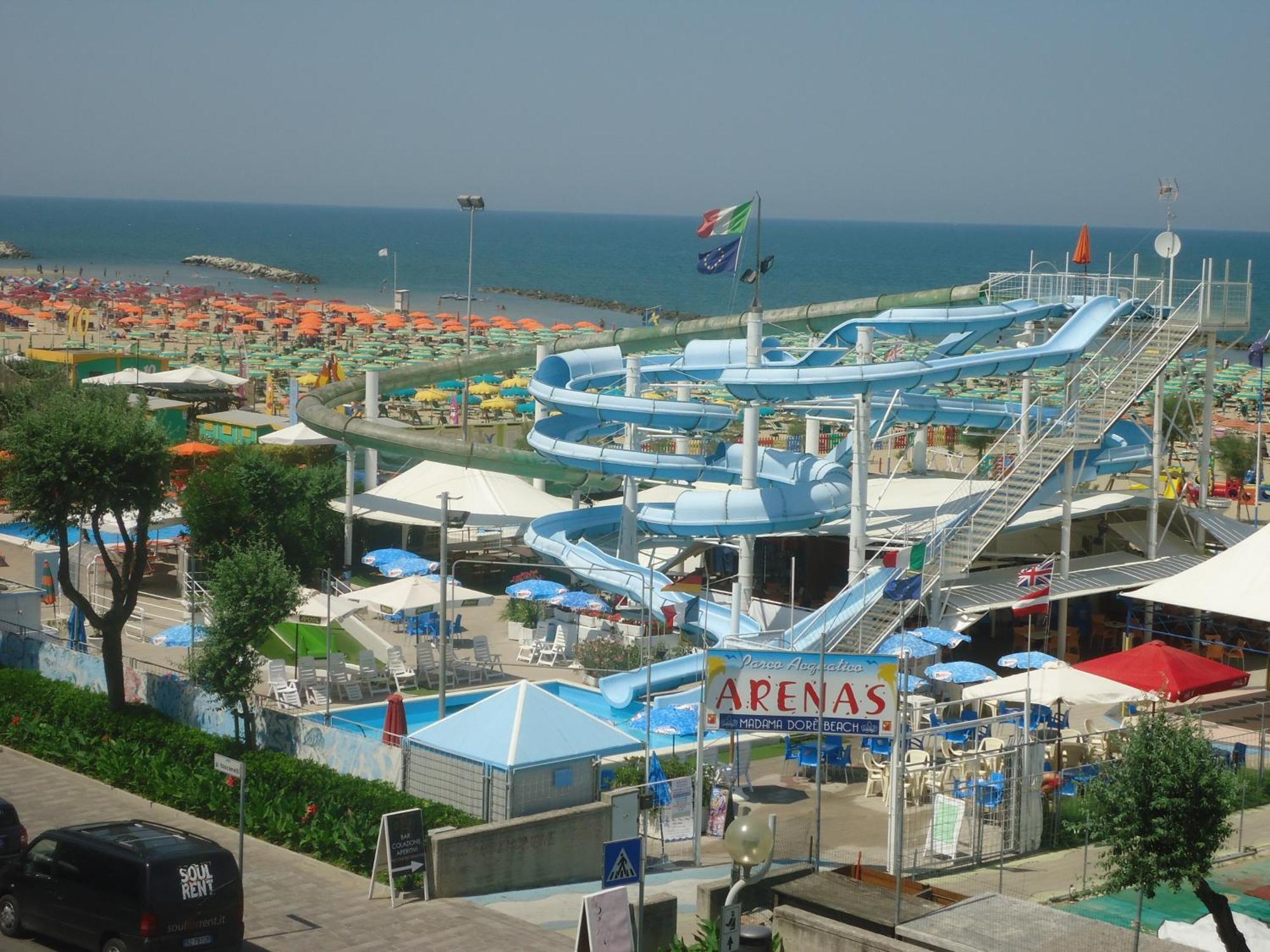 Hotel L&V Rimini Extérieur photo