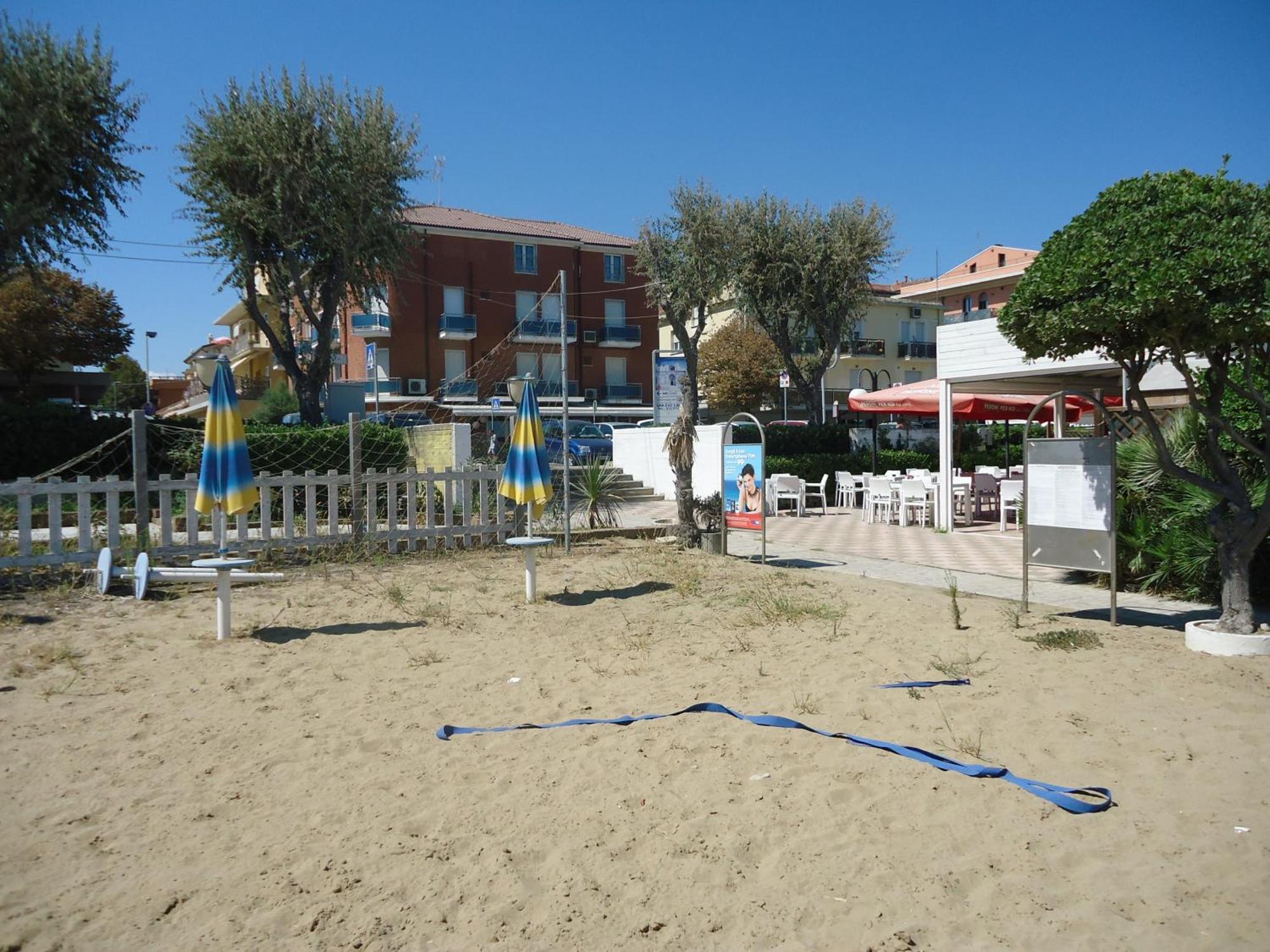 Hotel L&V Rimini Extérieur photo