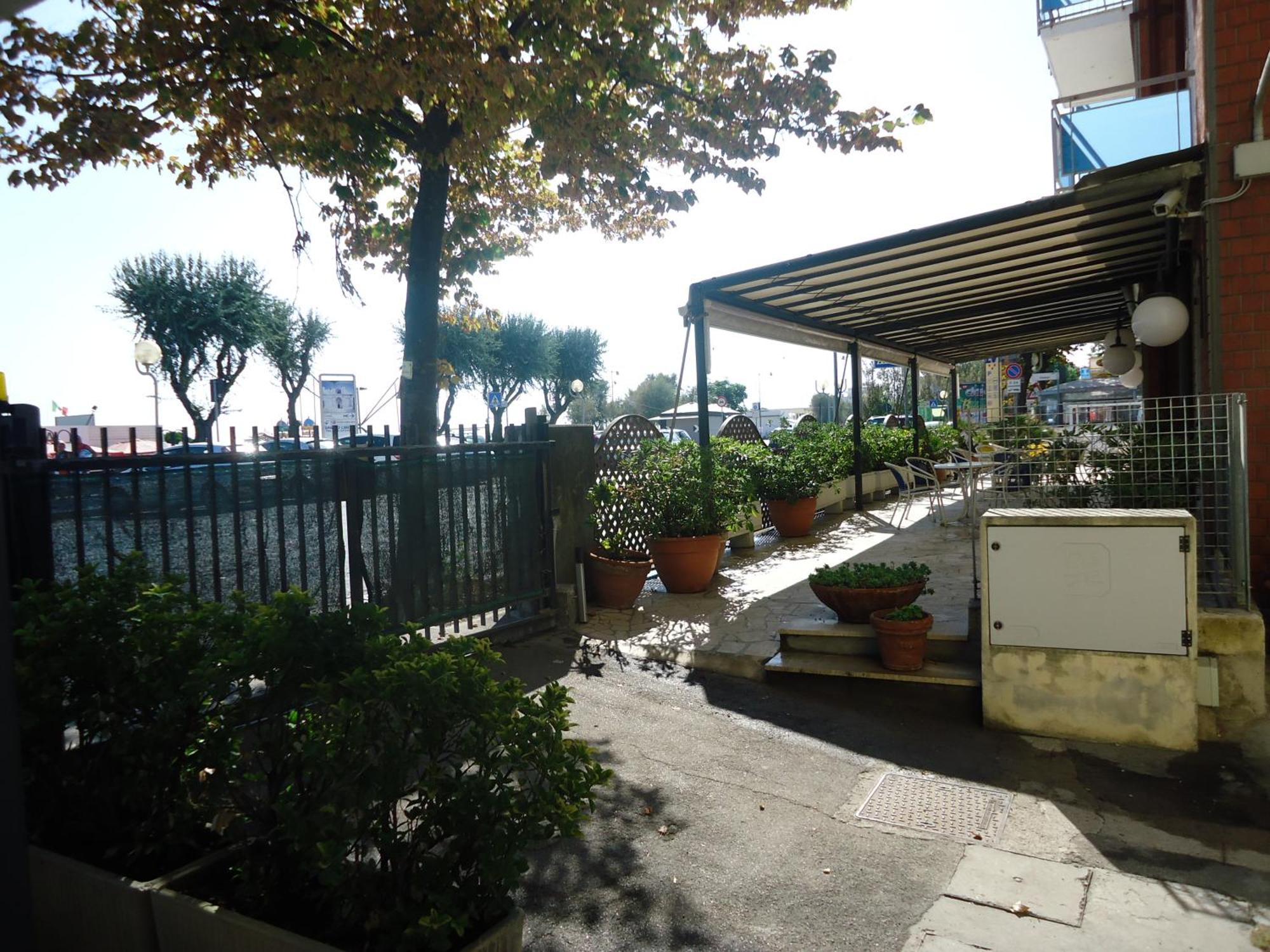 Hotel L&V Rimini Extérieur photo